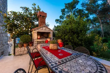 Cavtat Holiday House for 13-15 Guests