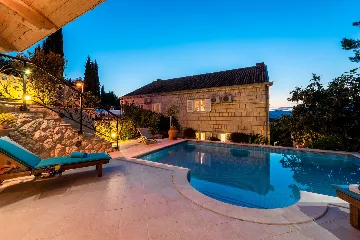 Cavtat Holiday House for 13-15 Guests