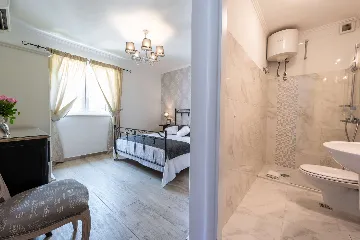 Cavtat Holiday House for 13-15 Guests