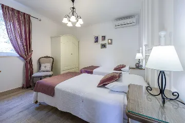 Cavtat Holiday House for 13-15 Guests