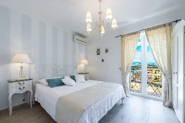 Cavtat Holiday House for 13-15 Guests