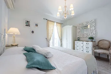 Cavtat Holiday House for 13-15 Guests