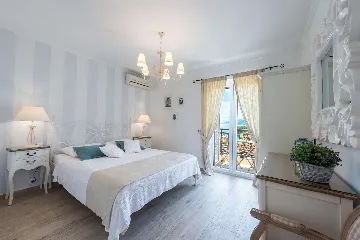 Cavtat Holiday House for 13-15 Guests