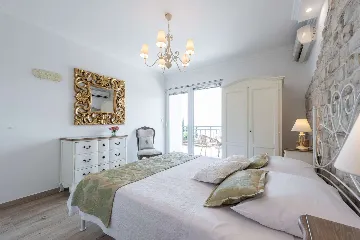 Cavtat Holiday House for 13-15 Guests