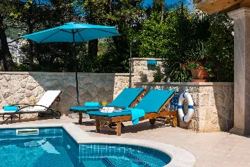 Cavtat Holiday House for 13-15 Guests