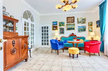 Mlini 4-Bedroom Villa for Up to 10 Guests