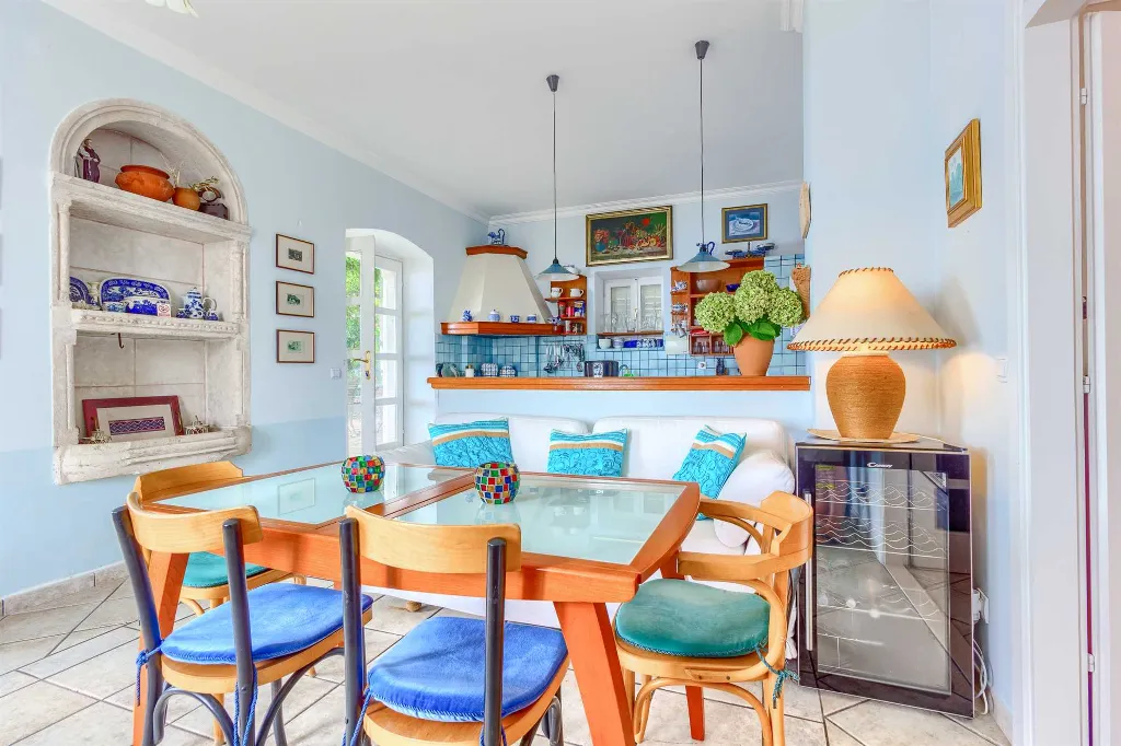 Mlini 4-Bedroom Villa for Up to 10 Guests