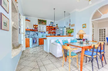 Mlini 4-Bedroom Villa for Up to 10 Guests