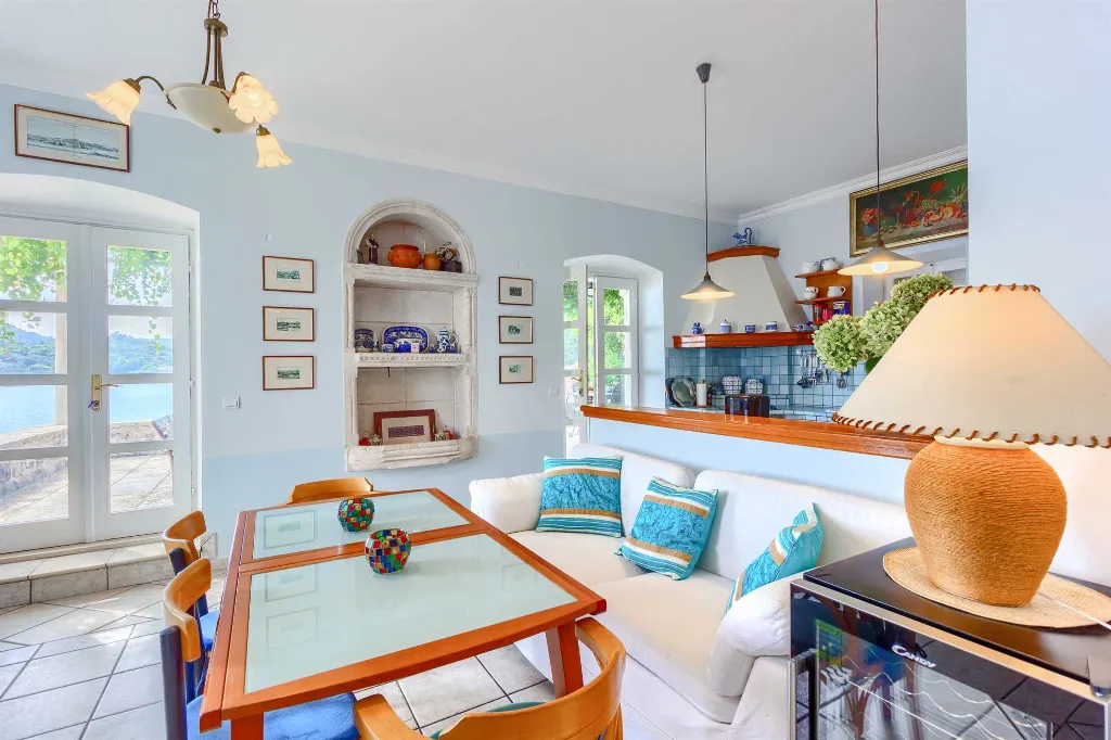 Mlini 4-Bedroom Villa for Up to 10 Guests