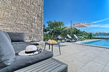 Turanj 4-Bedroom Villa with Private Heated Pool