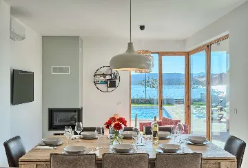 Turanj 4-Bedroom Villa with Private Heated Pool