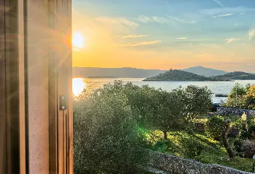 Turanj 4-Bedroom Villa with Private Heated Pool