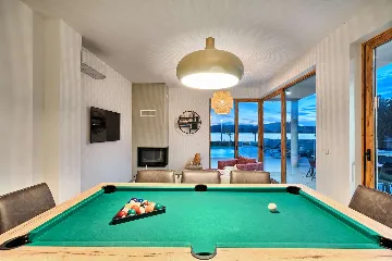 Turanj 4-Bedroom Villa with Private Heated Pool