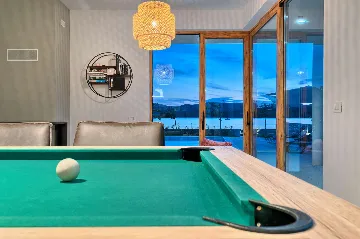 Turanj 4-Bedroom Villa with Private Heated Pool