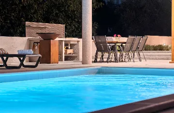 Turanj 4-Bedroom Villa with Private Heated Pool