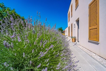 Turanj 4-Bedroom Villa with Private Heated Pool