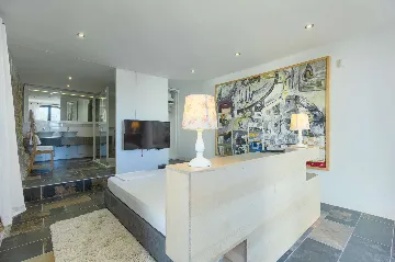 Tkon Villa for 18 Guests with Pool