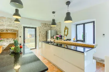 Tkon Villa for 18 Guests with Pool