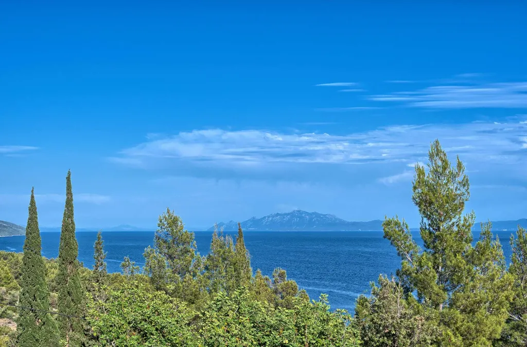 Pool & Sea-View Villa in Gromin Dolac