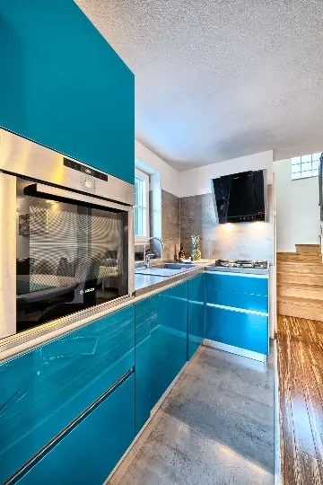 Pool & Sea-View Villa in Gromin Dolac