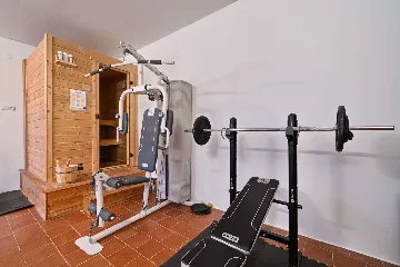 Pool & Sea-View Villa in Gromin Dolac