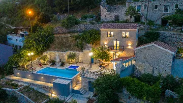 Sea-View Villa with Private Pool in Čelina