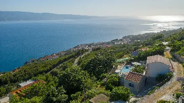 Sea-View Villa with Private Pool in Čelina