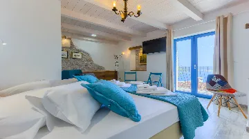 Sea-View Villa with Private Pool in Čelina