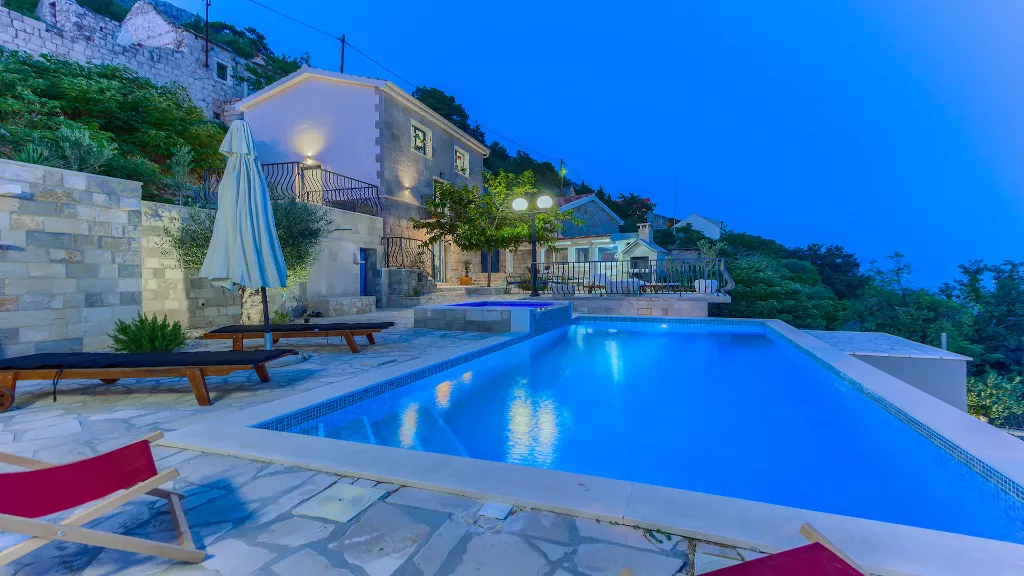 Sea-View Villa with Private Pool in Čelina