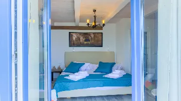 Sea-View Villa with Private Pool in Čelina