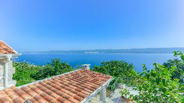Sea-View Villa with Private Pool in Čelina