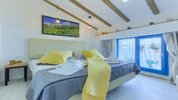 Sea-View Villa with Private Pool in Čelina