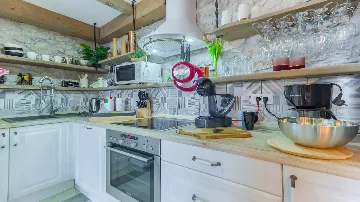 Sea-View Villa with Private Pool in Čelina