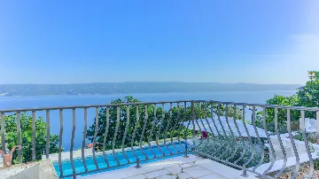 Sea-View Villa with Private Pool in Čelina