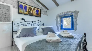 Sea-View Villa with Private Pool in Čelina