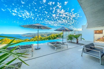 4-Bedroom Villa with Sea Views in Rabac