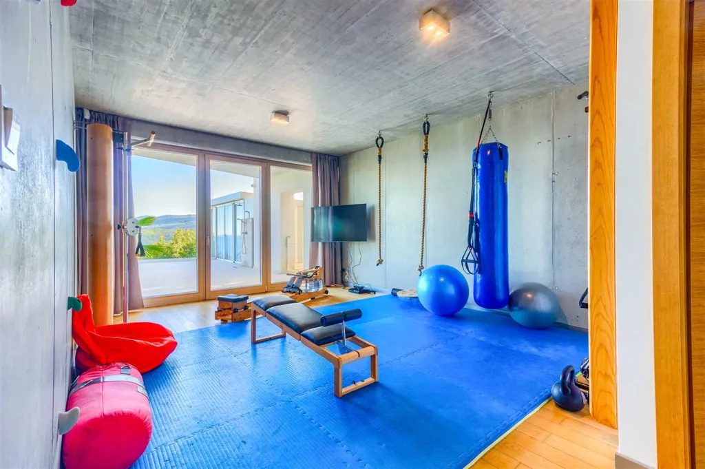 4-Bedroom Villa with Sea Views in Rabac