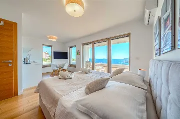 4-Bedroom Villa with Sea Views in Rabac