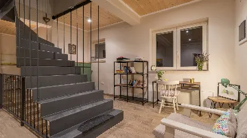 Butkovici Holiday House with 72 m² Pool for 10