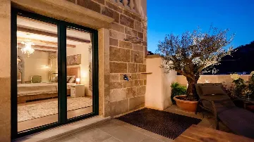 Old Town Hvar 5-Bedroom Villa with Jacuzzi Terrace