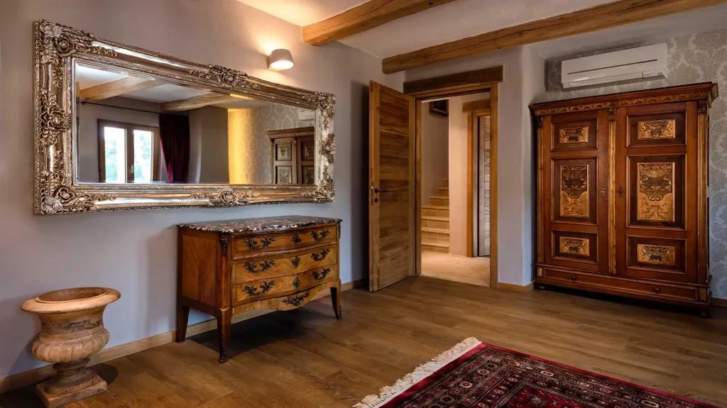 Old Town Hvar 5-Bedroom Villa with Jacuzzi Terrace