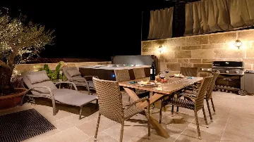 Old Town Hvar 5-Bedroom Villa with Jacuzzi Terrace