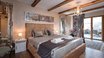 Old Town Hvar 5-Bedroom Villa with Jacuzzi Terrace