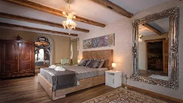 Old Town Hvar 5-Bedroom Villa with Jacuzzi Terrace