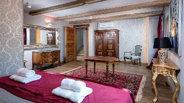 Old Town Hvar 5-Bedroom Villa with Jacuzzi Terrace