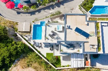 Podstrana Villa with Sea Views, Private Pool & Sauna