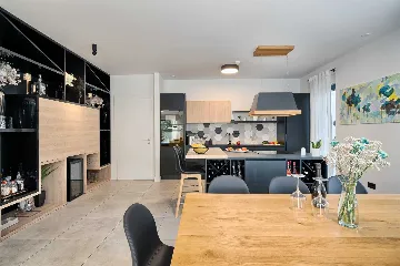 Podstrana Villa with Sea Views, Private Pool & Sauna