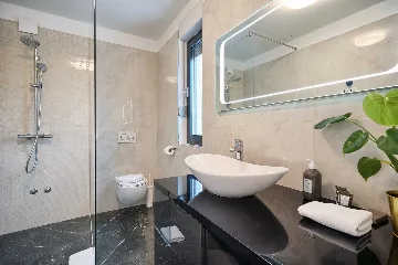 Podstrana Villa with Sea Views, Private Pool & Sauna