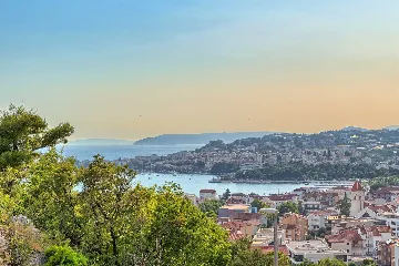 Podstrana Villa with Sea Views, Private Pool & Sauna