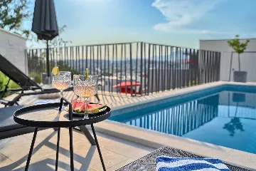 Podstrana Villa with Sea Views, Private Pool & Sauna